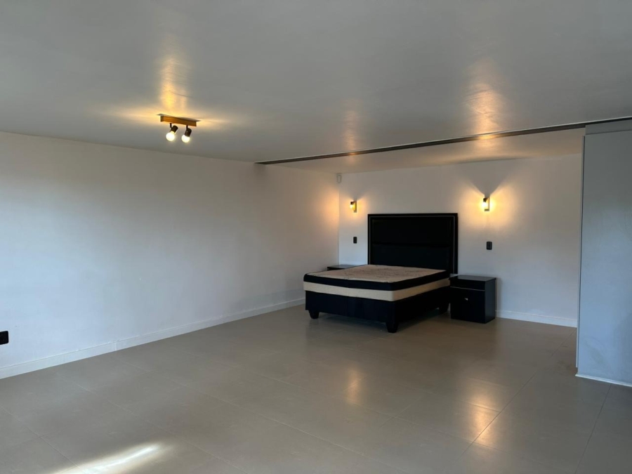 To Let 1 Bedroom Property for Rent in Mountainside Western Cape